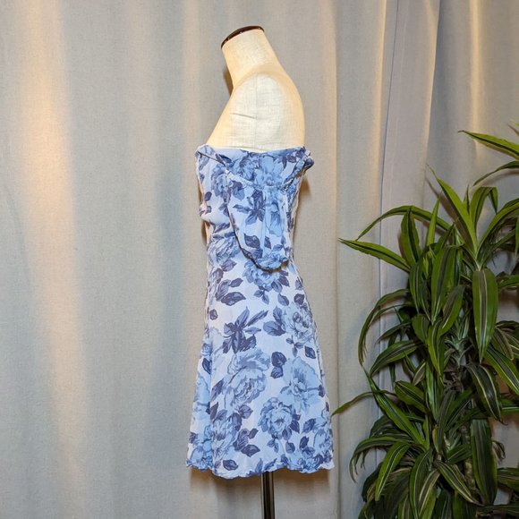 Reformation Blue Floral Off Shoulder Kaia Mini Dress Size 4 - Picture 4 of 10